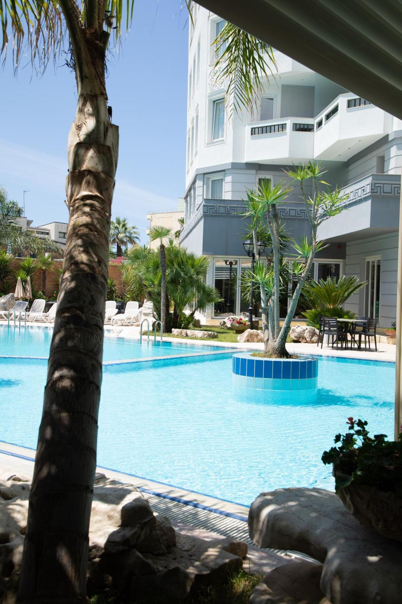 Dyrrah Hotel 4*