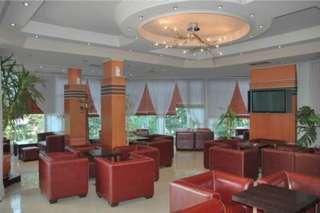 Dyrrah Hotell 4*